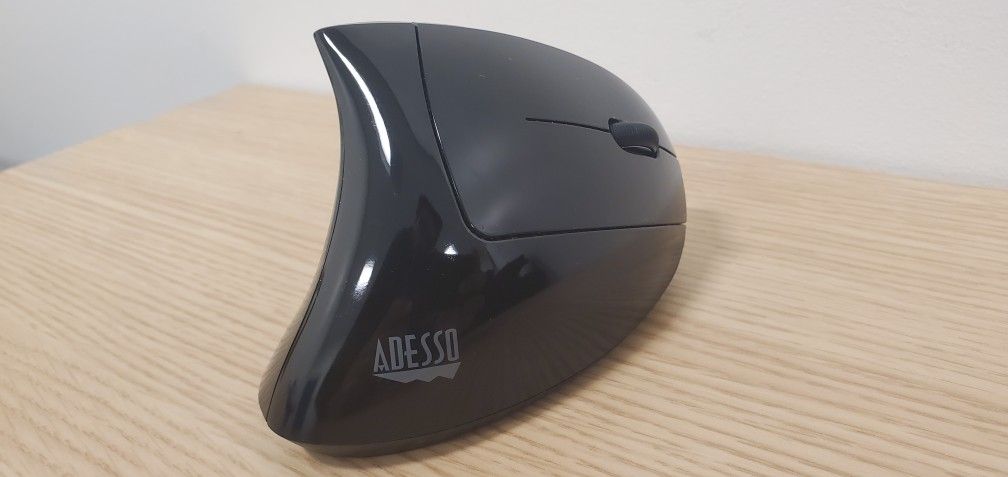 Adesso iMouse E10 Wireless Ergonomic Vertical Mouse