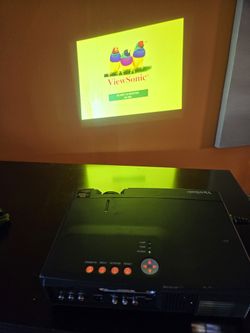 View Sonic PJ550 Projector 