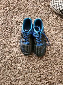 Boys Indoor Soccer Clets