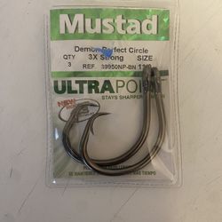 Mustad Fish Hooks 
