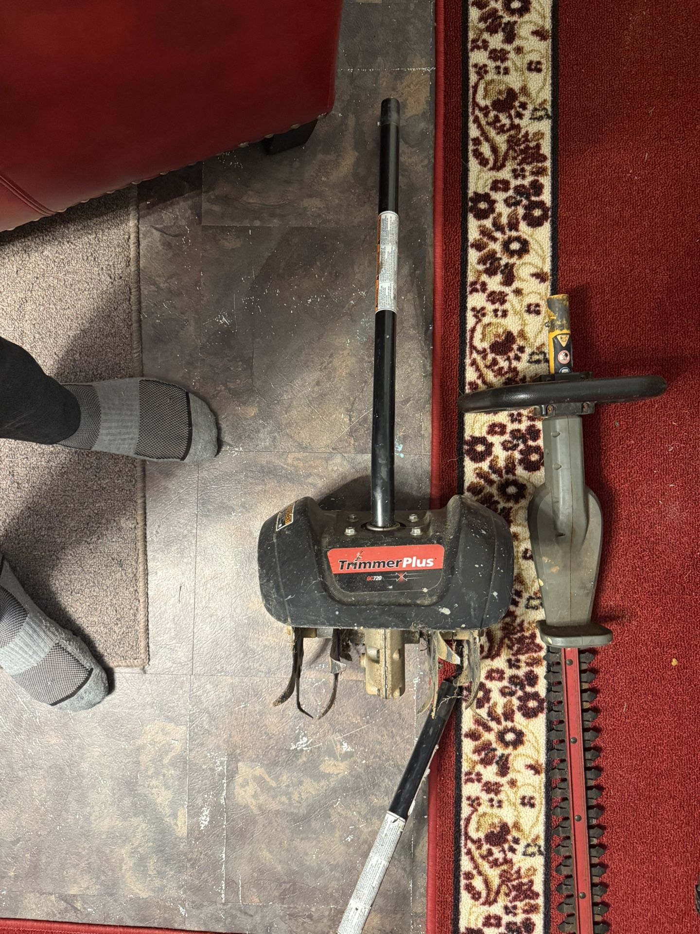 Máquina De Cortar Grama Y Sus Piezas Y Un Blower Aparte Del Que Trae La Máquina Industrial