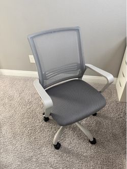 Computer desk chair