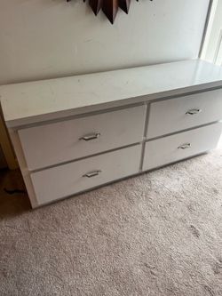 Large white cabinets with 4 drawers