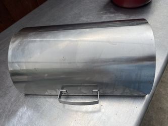 Outdoor kitchen storage