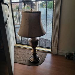 2 Lamps