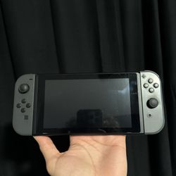 Nintendo Switch V1