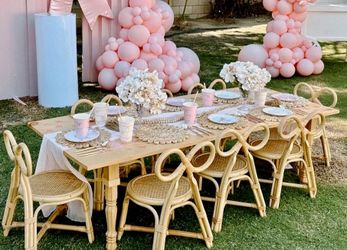 Set of tables & chairs