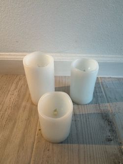 Battery operated candles white
