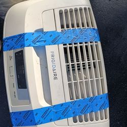 Frigidaire Humidifier