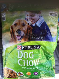 Dog chow food for dog