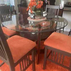 Dinning Room Table Only $50