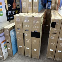 LG 75” 4K Smart TV (75UT8000)