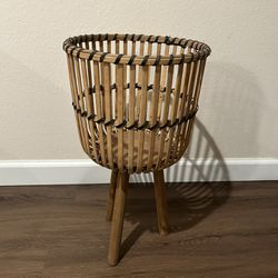 Resin Planter, Plant Stand with Wood Legs