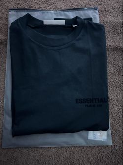 Essential Black limo Shirt