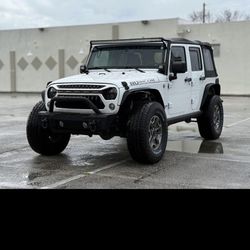 2014 Jeep Wrangler Unlimited Rubicon Manual