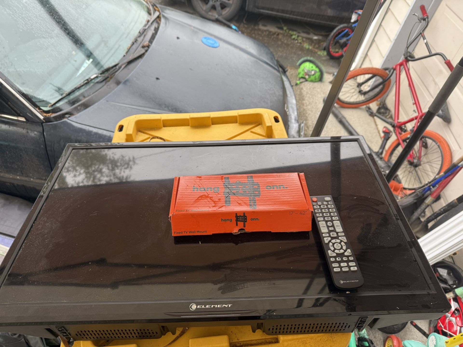 32” Flat Screen Tv 