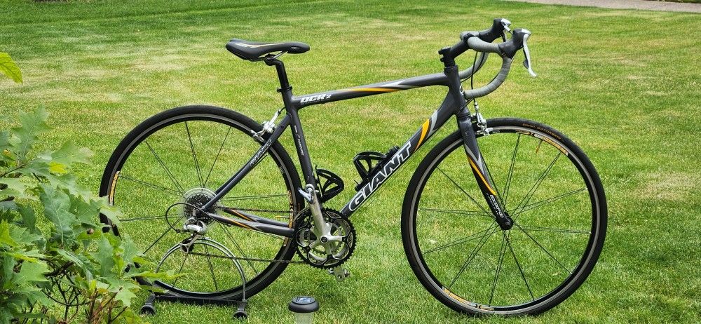 GIANT OCR 2 ROAD BIKE - 50.08CM (3×9) - TUNED