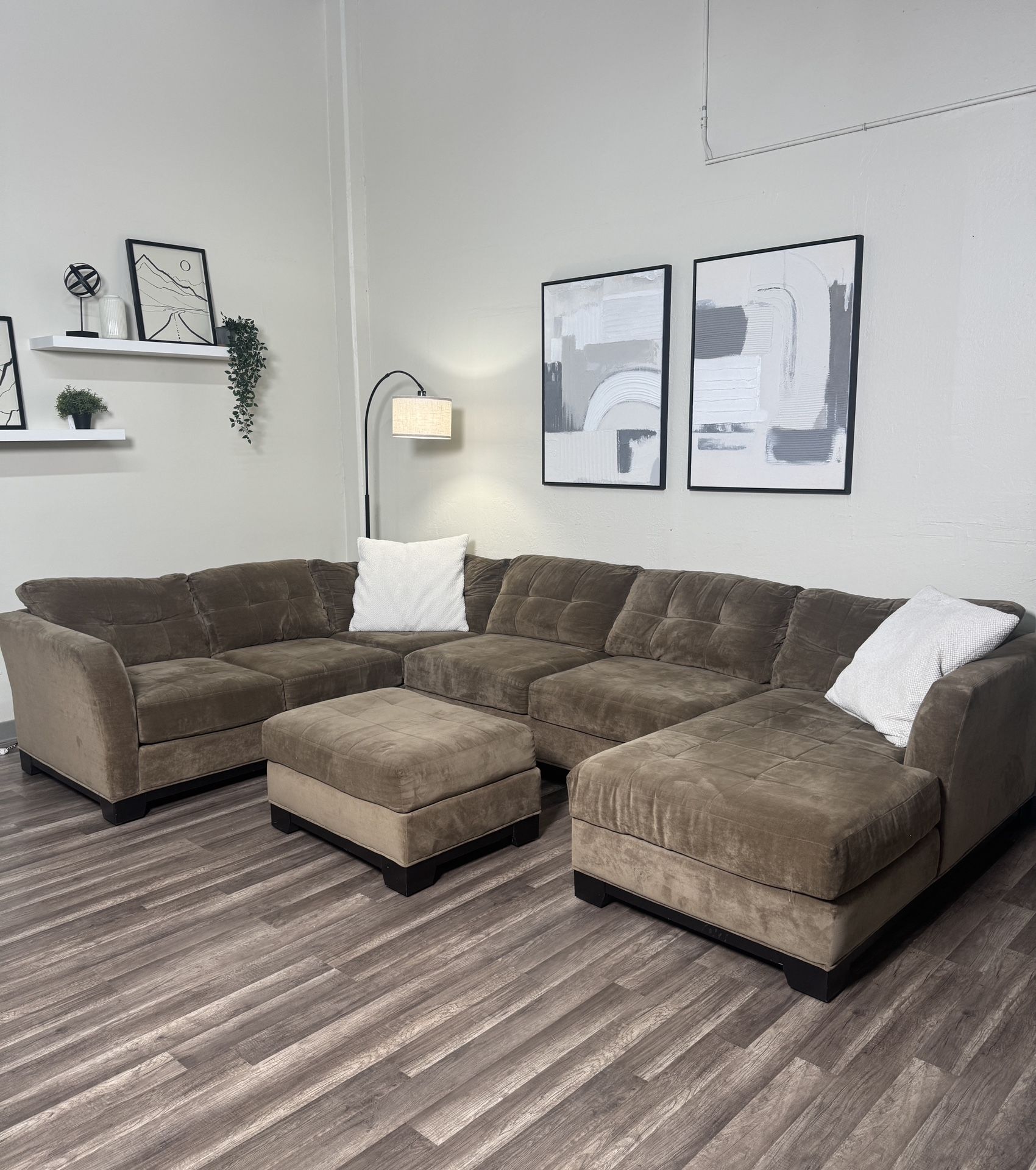 FREE DELIVERY Macys Sectional Couch
