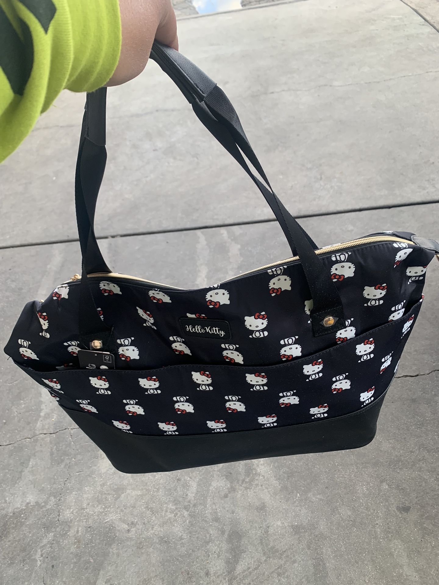 Sanrio Hello Kitty Bioworld Weekender Bag