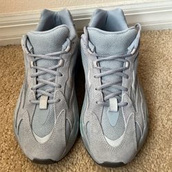 Adidas Yeezy 700 V2 Hospital Blue Men’s Size 09/Women’s Size 11