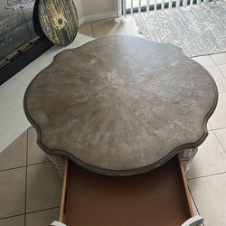 Mobile antique table