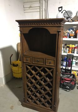 Liquor / wine rack