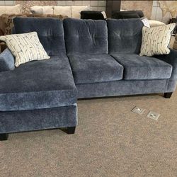 Take Home Pay Later Only $39 Down Payment 🌟 Amity Bay Sofa With Reversible Chaise 🌟 Fast Delivery 
