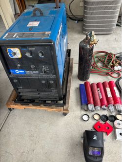 Miller Trailblazer 325 EFI Welder/Generator with Accessories