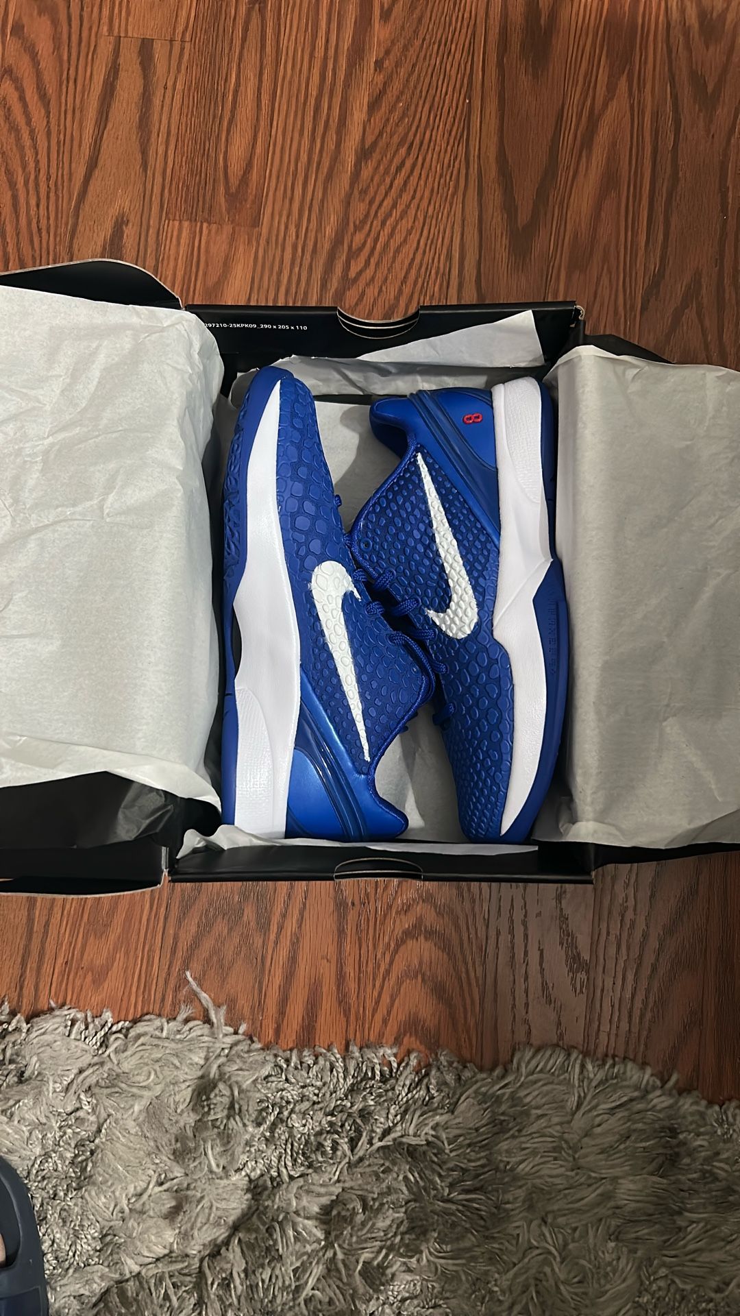 Nike Kobe 6 Los Angeles Dodgers Size 7Y