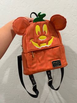 Mickey pumpkin Loungefly