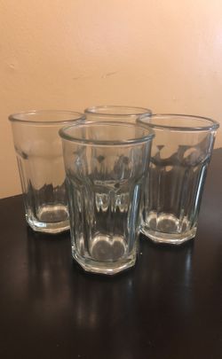 Set of four glasses