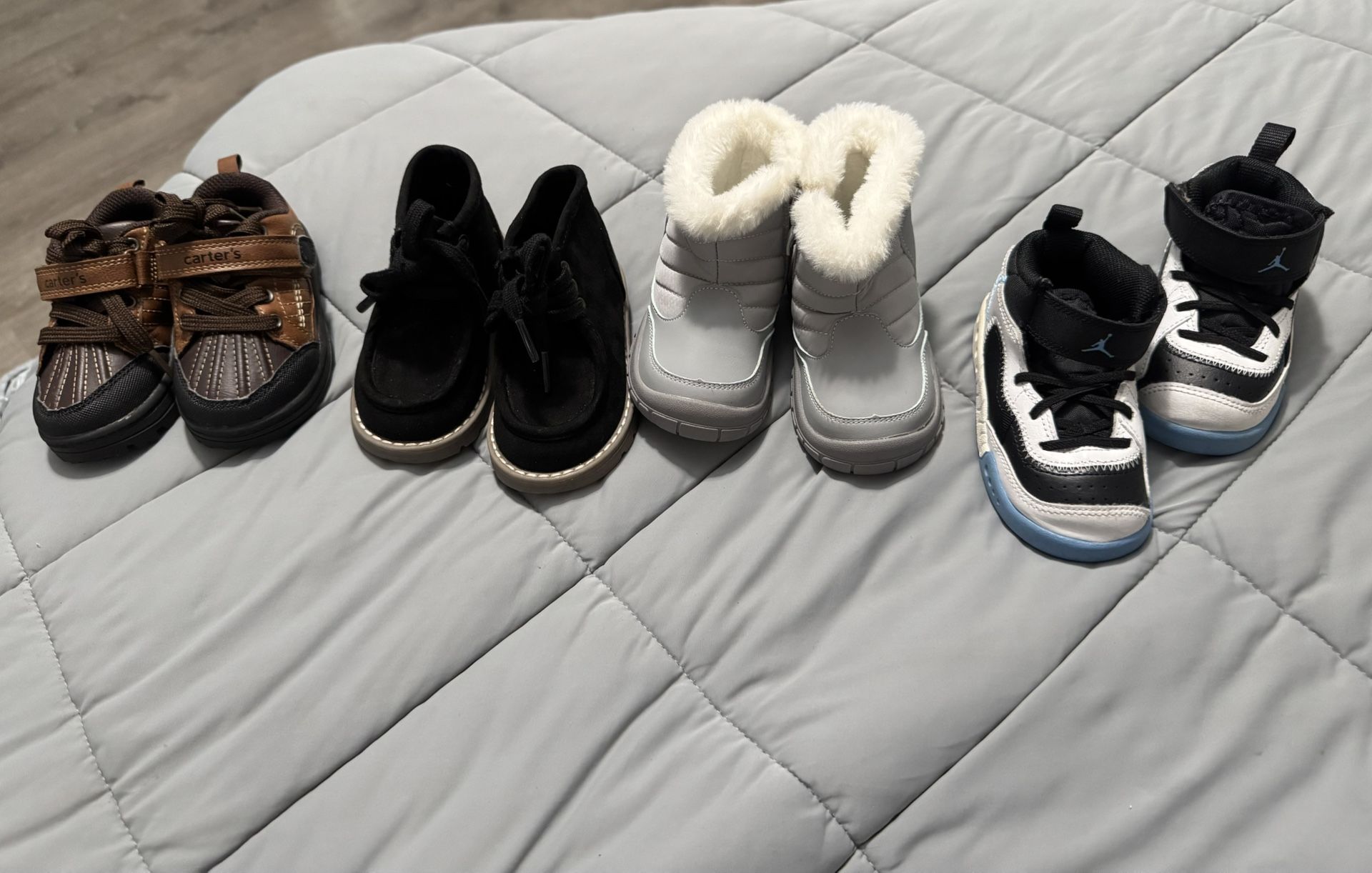 Carter’s Brown Size 5 Blk Lugs Size 5 Snow Boots Size 6 Jordan Size 6