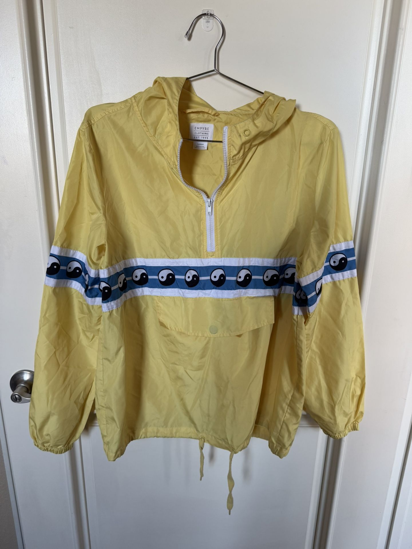 Ying Yang Windbreaker Size L
