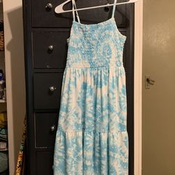 Long Dress Size Large (14-16)