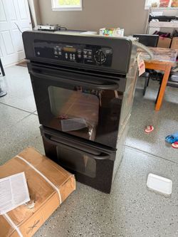 Black oven