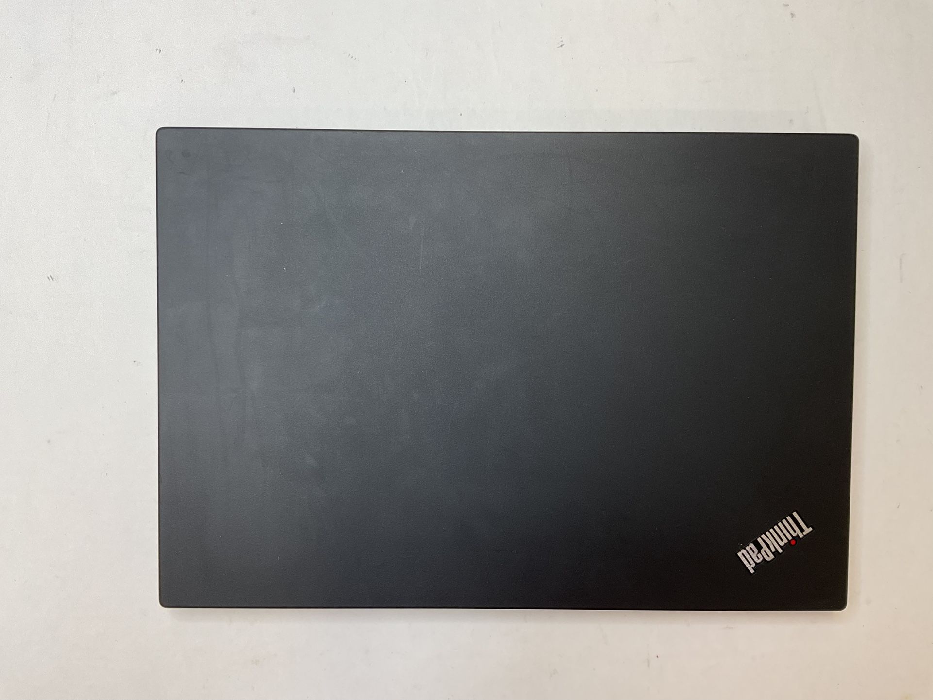 Lenovo ThinkPad T14 (14", Intel) – Reliable Business Laptop for Professionals & Students