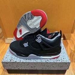 Jordan Retro 4 Bred Reimagined FV5028-006 Size 11 Brand New 