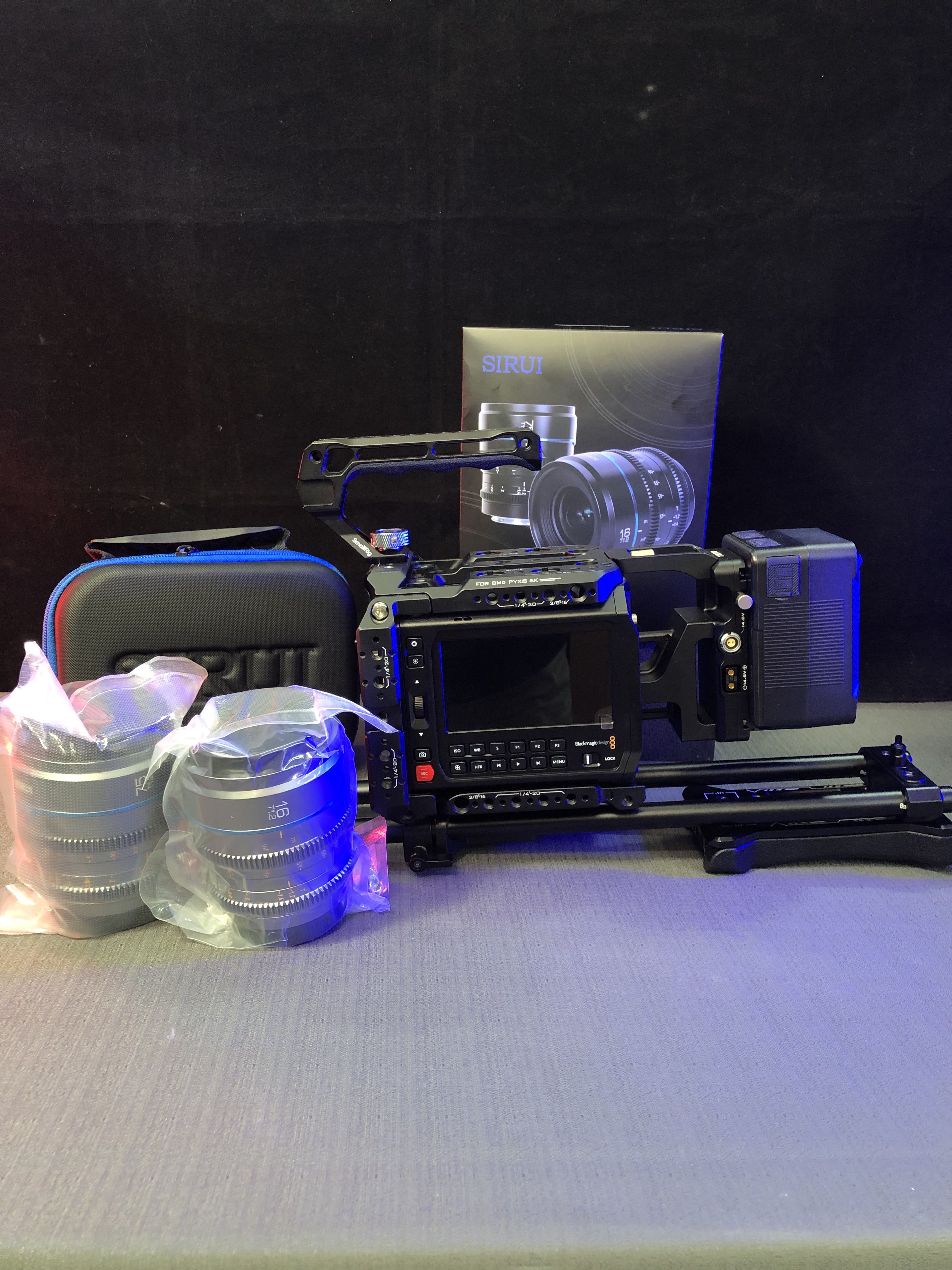 PYXIS 6K FF Cinema Full Rigged  With New SIRUI Nightwalker T1.2 S35 Cine Lenses 16mm and 75mm Metal Grey)