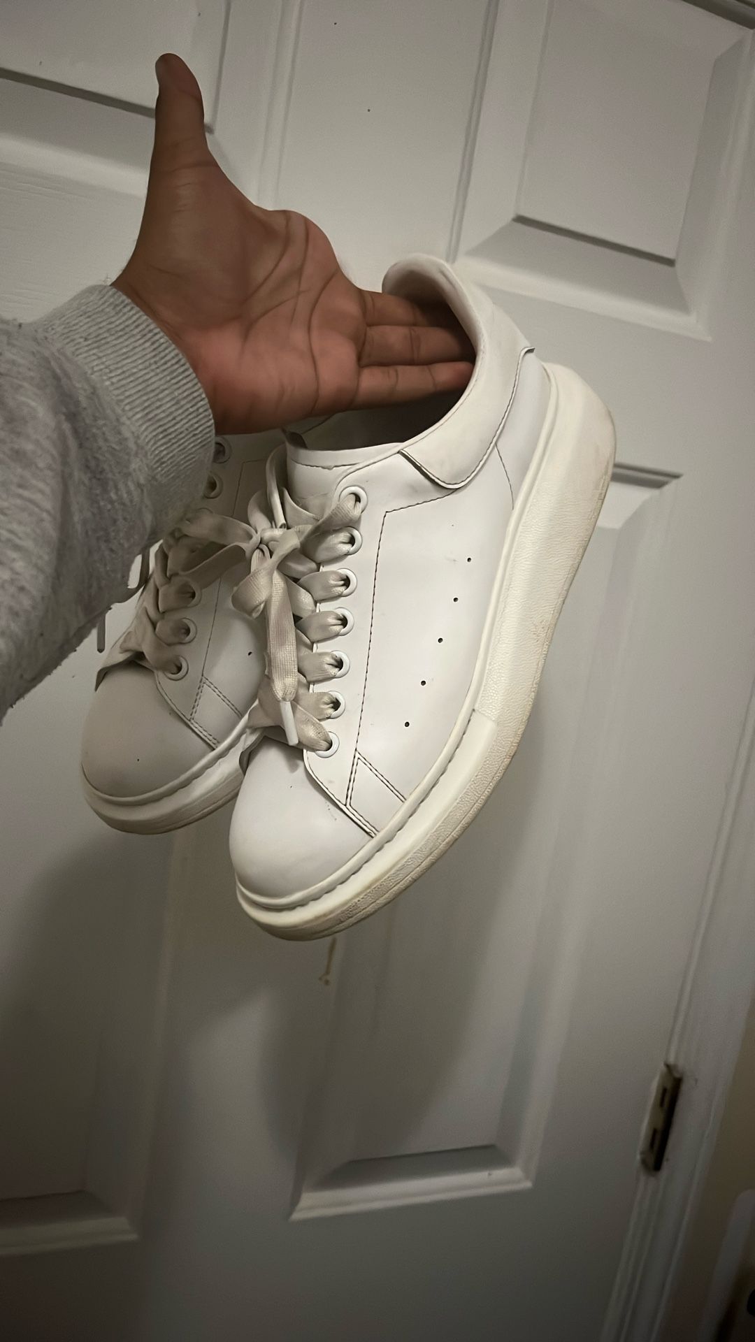 White Alexander McQueens Size 10 Throw A Price