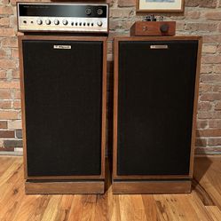 Set Of Klipsch Quartet Speakers Nice Condition
