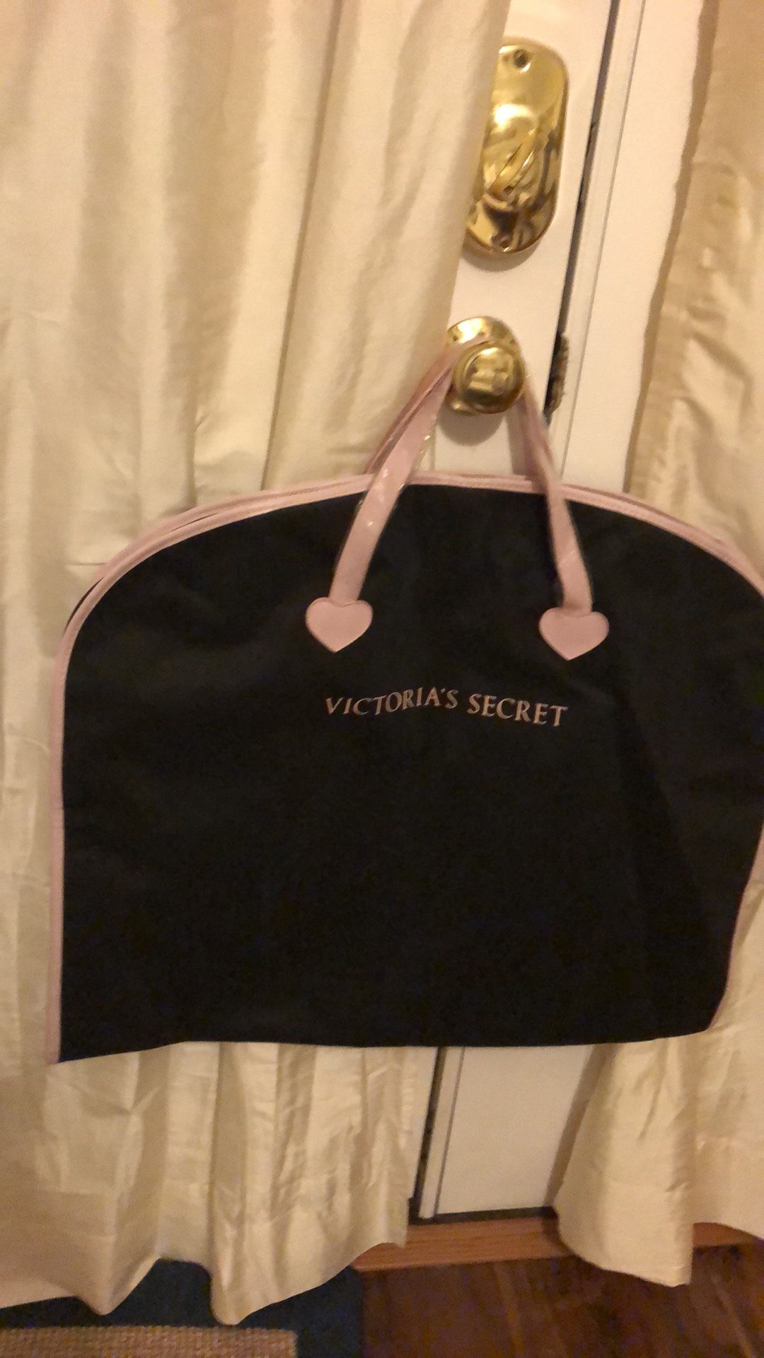 Victoria’s Secret garment bag new