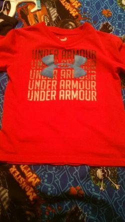 Underarmour boys shirt