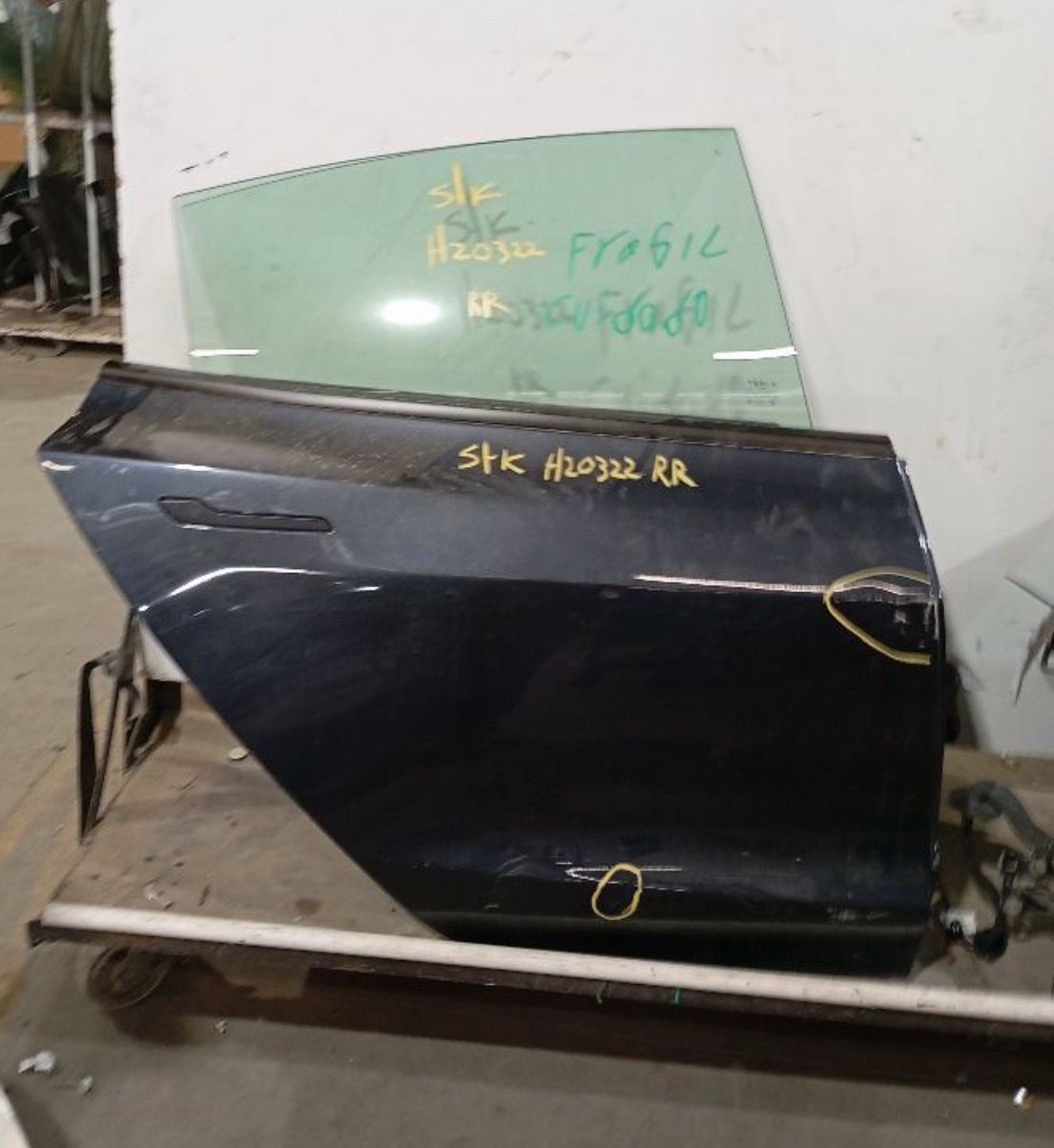2024-2026 Tesla Model 3 Rear Passenger side Door 2024 2025 2026