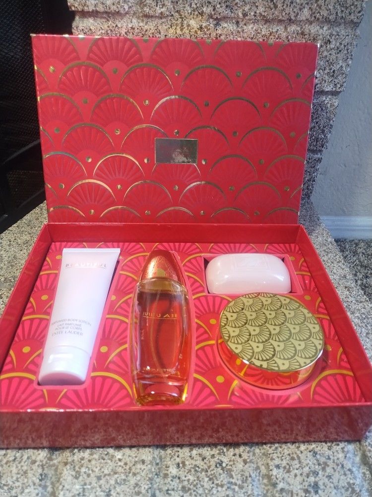 Estee Lauder Beautiful Perfume Set