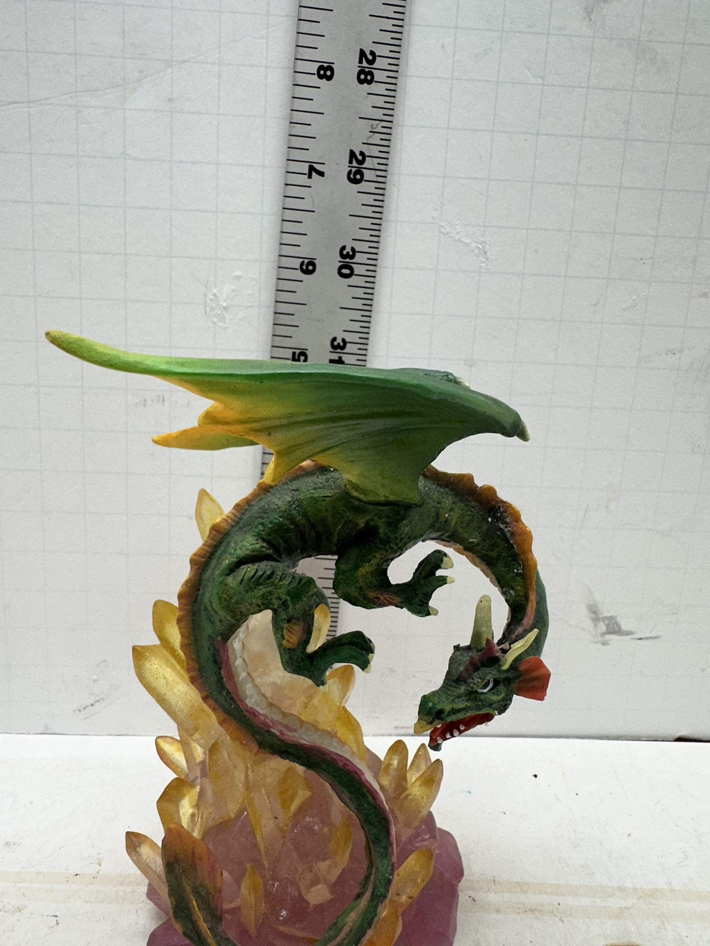 Realistic! GREEN Dragon on Crystal ICE BASE ~ FIGURINE, Statue #U8