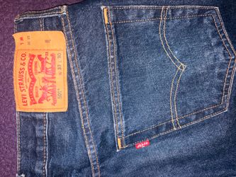 LEVI jeans (33W-30L)