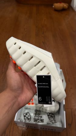 Nike Mind