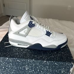 Jordan 4 Retro 