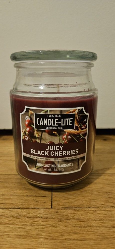 4 Candle-Lite Candles 4 Different Scents 18oz
