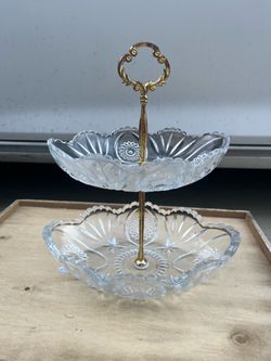 2-Tier Crystal Glass Serving Stand